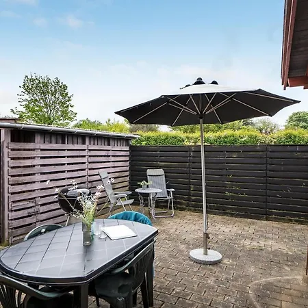 2 Bedroom Beautiful In Sjllands Odde 4* Havnebyen