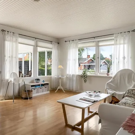 2 Bedroom Beautiful In Sjllands Odde Hotel